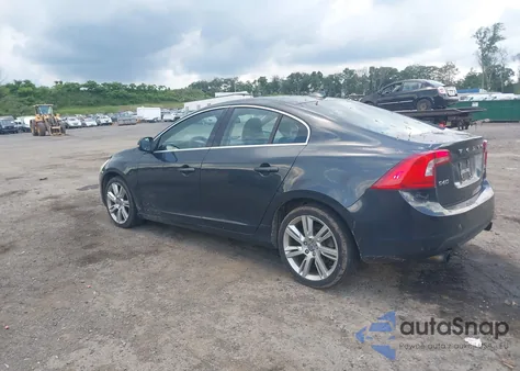 2013 Volvo S60 T5 from USA, damaged, VIN YV1612FH1D1223996